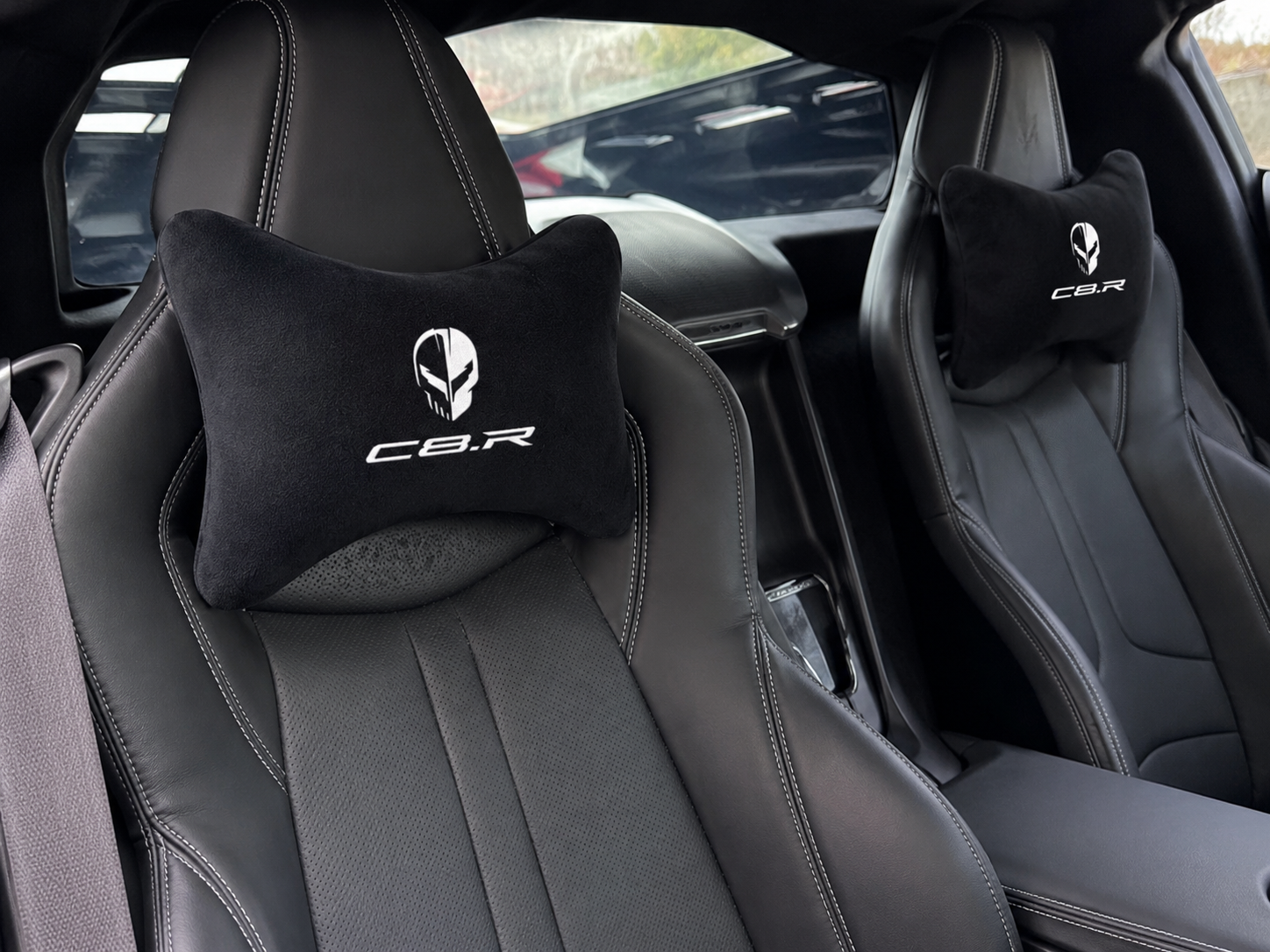Corvette Velvet Neck Pillow, 2pcs